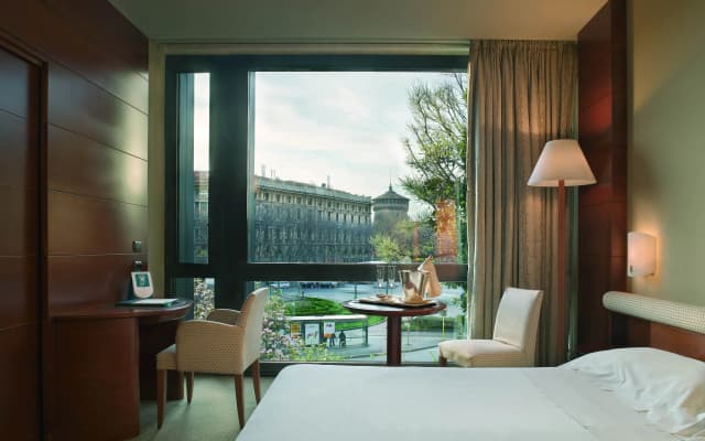 Unahotels Cusani Milano - photo 1