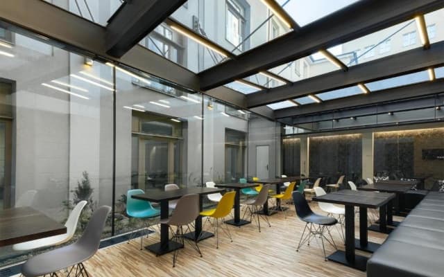 MOODs Boutique Hotel - photo 2