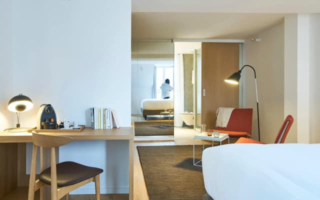9Hotel Republique Hotel - photo 8