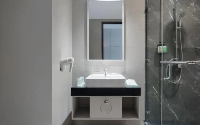 Hotel Santika Premiere Bintaro - photo 5