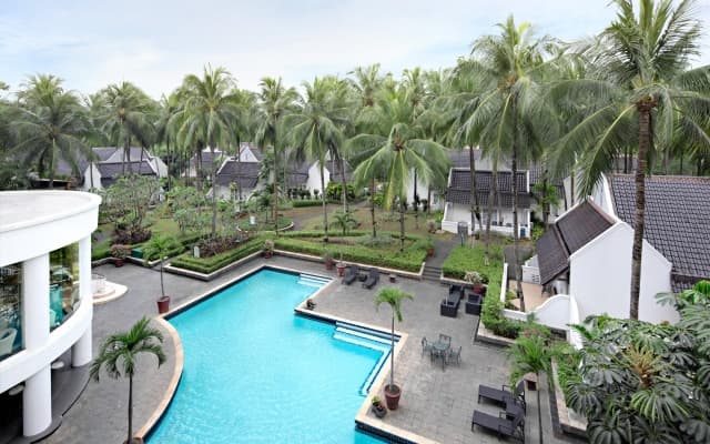 Aryaduta Lippo Village - photo 3