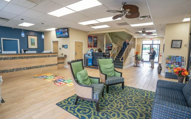 Blue Tree Resort at Lake Buena Vista - photo 4