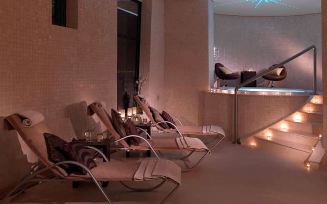 Radisson Blu Hotel, Abu Dhabi Yas Island - photo 2