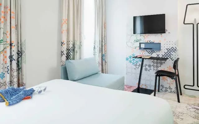 ibis Styles Paris Gare Saint Lazare - photo 1