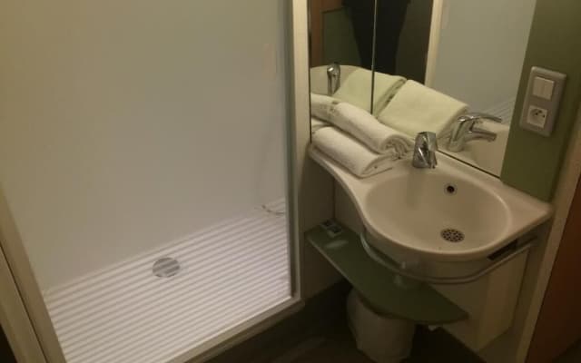 Ibis Budget Vitry-Sur-Seine N7 - photo 3