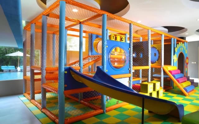 DoubleTree by Hilton Jakarta - Diponegoro - photo 3
