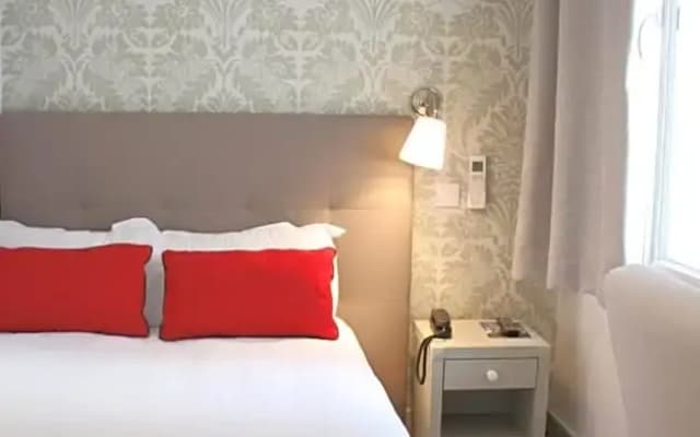 Hôtel le Dauphin - photo 17