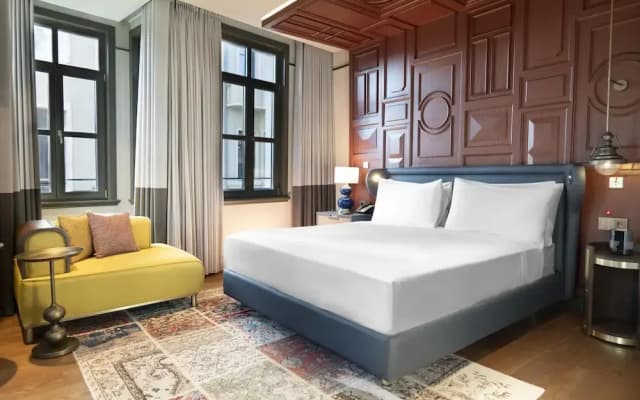 Canopy By Hilton Istanbul Taksim - photo 5