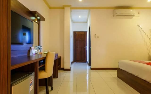 Friends Beach Hotel - photo 6