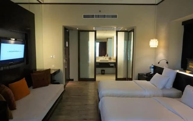 Novotel Lombok Resort and Villas - photo 5
