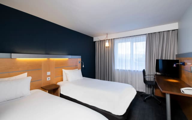 Holiday Inn Express Edinburgh Royal Mile by IHG - photo 6