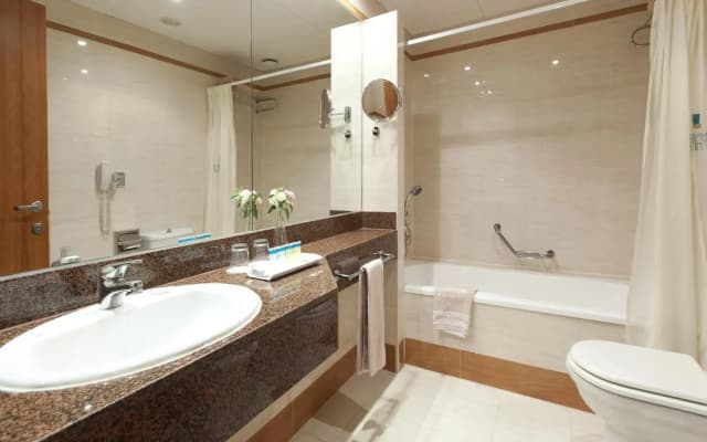 Ilunion Les Corts Spa Hotel - photo 5