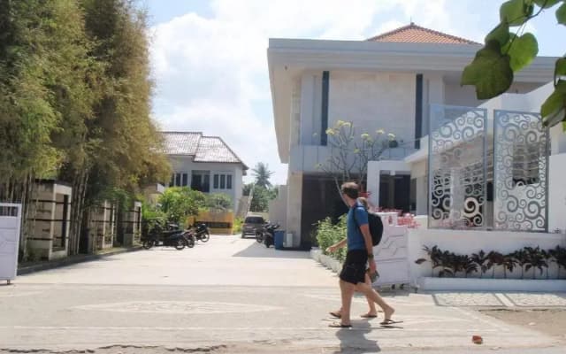 JM Hotel Kuta Lombok - photo 4