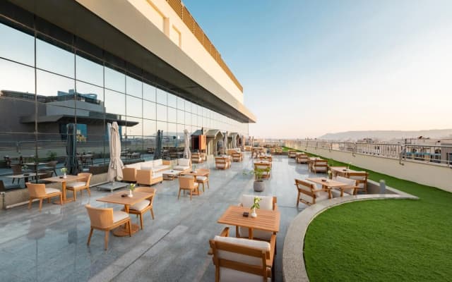 Al Manakha Rotana Madinah - photo 5