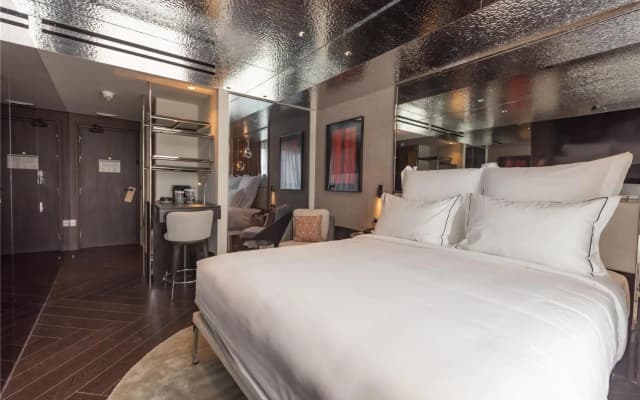 Adia Aluma Athens, Curio Collection By Hilton - photo 4