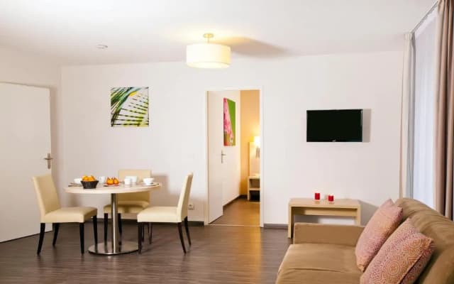 Residhome Neuilly Bords de Marne - photo 4