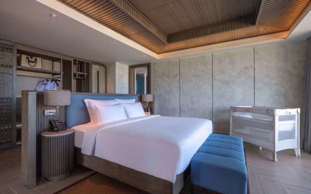 Pullman Lombok Merujani Mandalika Beach Resort - photo 5