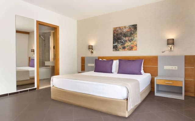 La Quinta by Wyndham Bodrum - photo 2