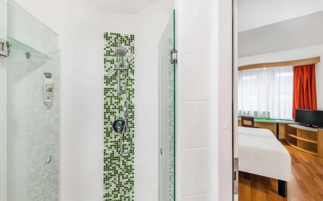 ibis Budapest City - photo 3