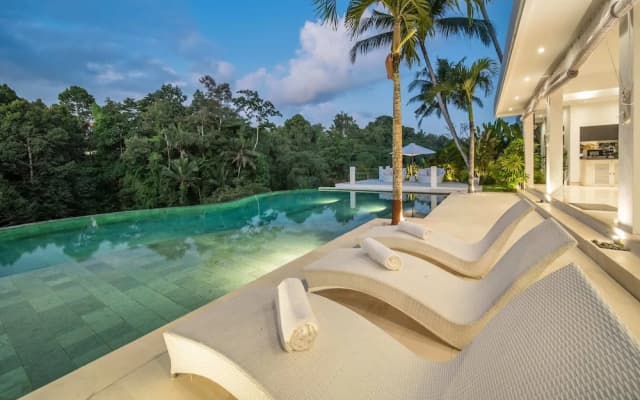 Magical Jungle Villa, 4 BR, Ubud With Staff - photo 20