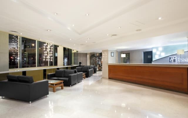 Holiday Inn Lisbon by IHG - photo 3