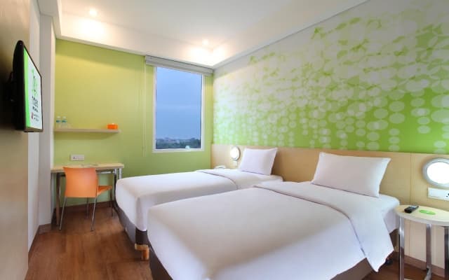 Zest Airport Jakarta by Swiss-Belhotel International - photo 6