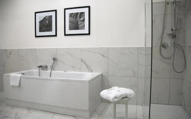 Stelle Hotel The Businest - photo 3