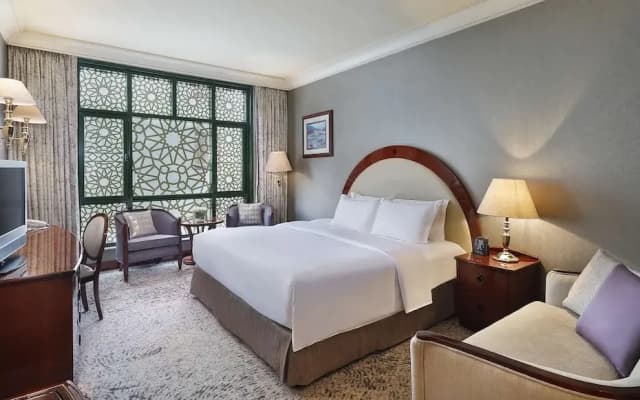 Madinah Hilton - photo 1