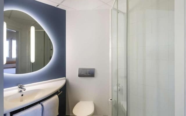 ibis budget Malaga Aeropuerto Avenida Velazquez - photo 3