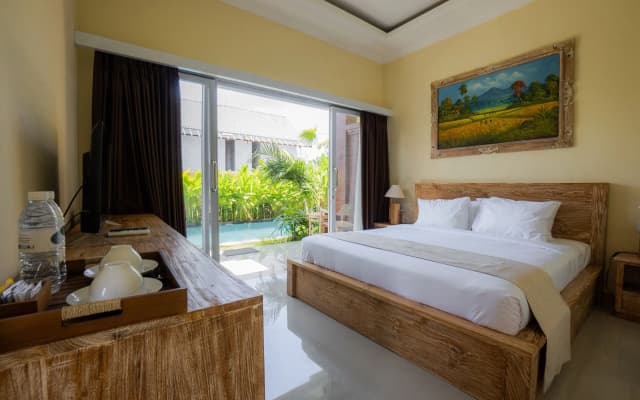 Sujiwa Ubud Hotel & Villa - photo 3