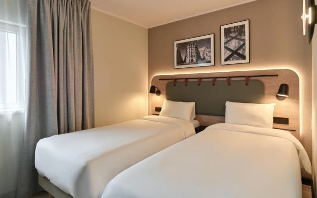 Campanile Paris Est - Porte de Bagnolet Hotel - photo 3
