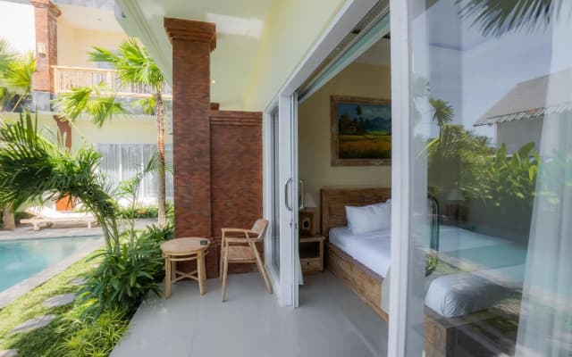 Sujiwa Ubud Hotel & Villa - photo 4