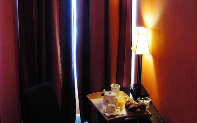 Hotel De La Jatte - photo 2
