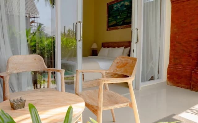 Sujiwa Ubud Hotel & Villa - photo 5
