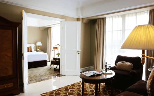 Hotel Gran Mahakam - photo 4