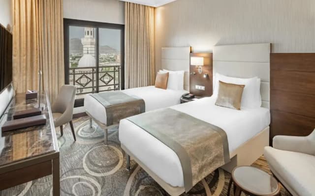 Millennium Makkah Al Naseem - photo 1