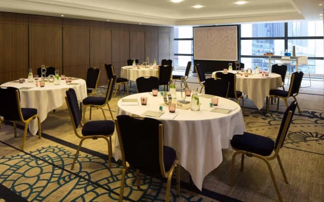 Renaissance Paris La Defense Hotel - photo 1