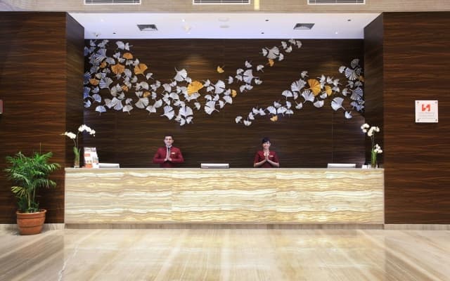Swiss-Belhotel Airport Jakarta - photo 5