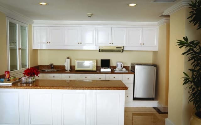 Hotel Gran Mahakam - photo 3