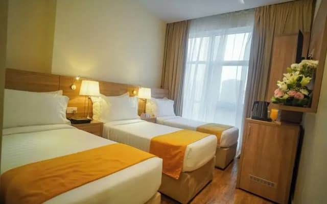 Worth Elite Hotel - photo 3
