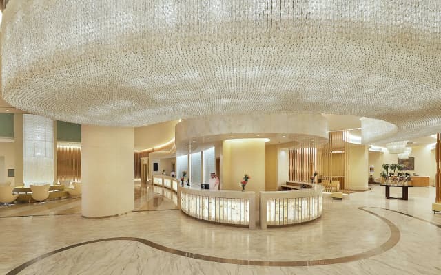 Hilton Hotel & Convention Jabal Omar Makkah - photo 4
