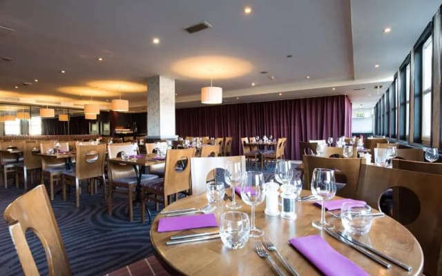 Leonardo Royal Hotel Edinburgh - photo 2