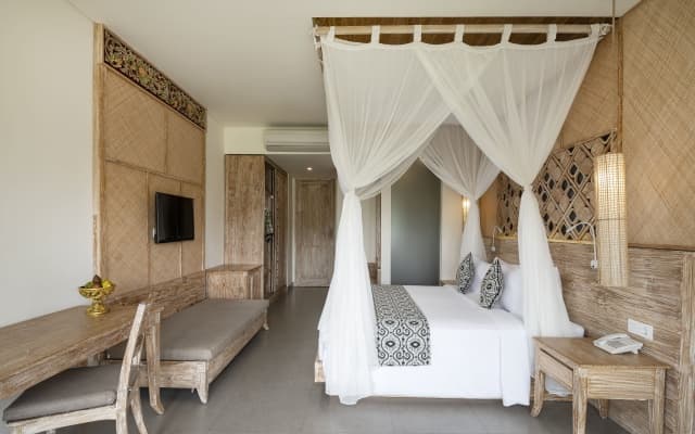 The Sun of Granary Resort and Villas - photo 3