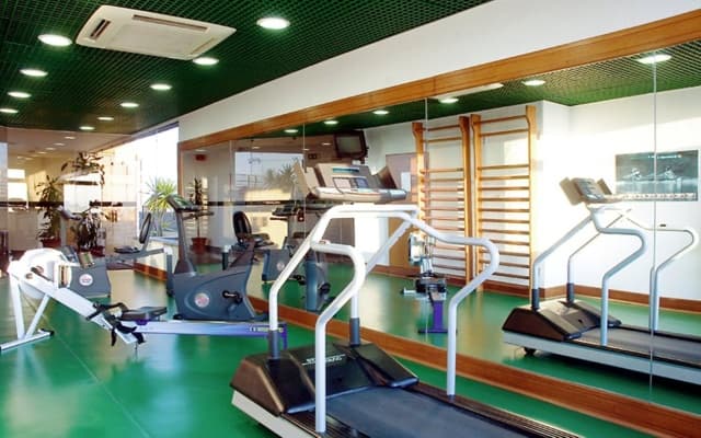 Holiday Inn Lisbon by IHG - photo 4