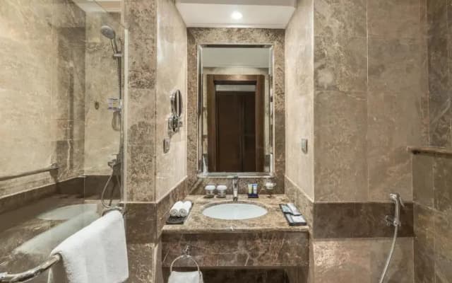 Millennium Makkah Al Naseem - photo 1
