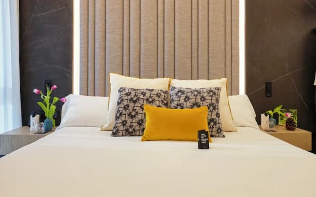The Hotel Regina - photo 2