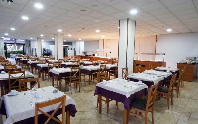 Hotel Andorra - photo 5