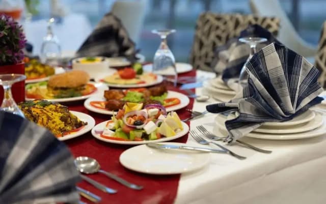 Blue Coral Hotel - photo 4