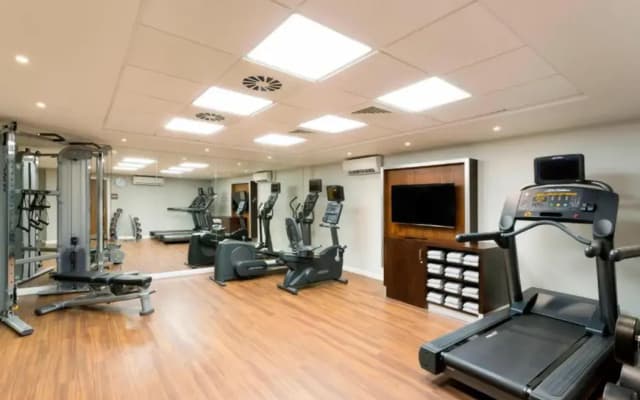 Courtyard by Marriott Edinburgh - photo 3