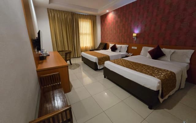 Marilyn Hotel Serpong - photo 3